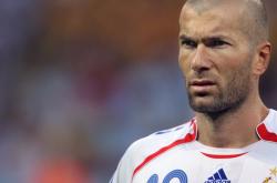 伊藤美诚复出首秀出彩，曼联主场血战上海申花，豪取22连胜